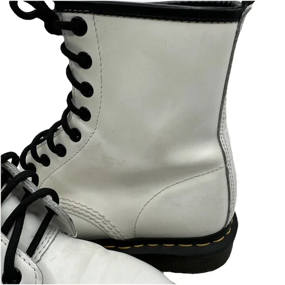 Dr. Martens 1460 White Leather Boots Women's 7 Lace-Up Combat Boots - Picture 5 of 11